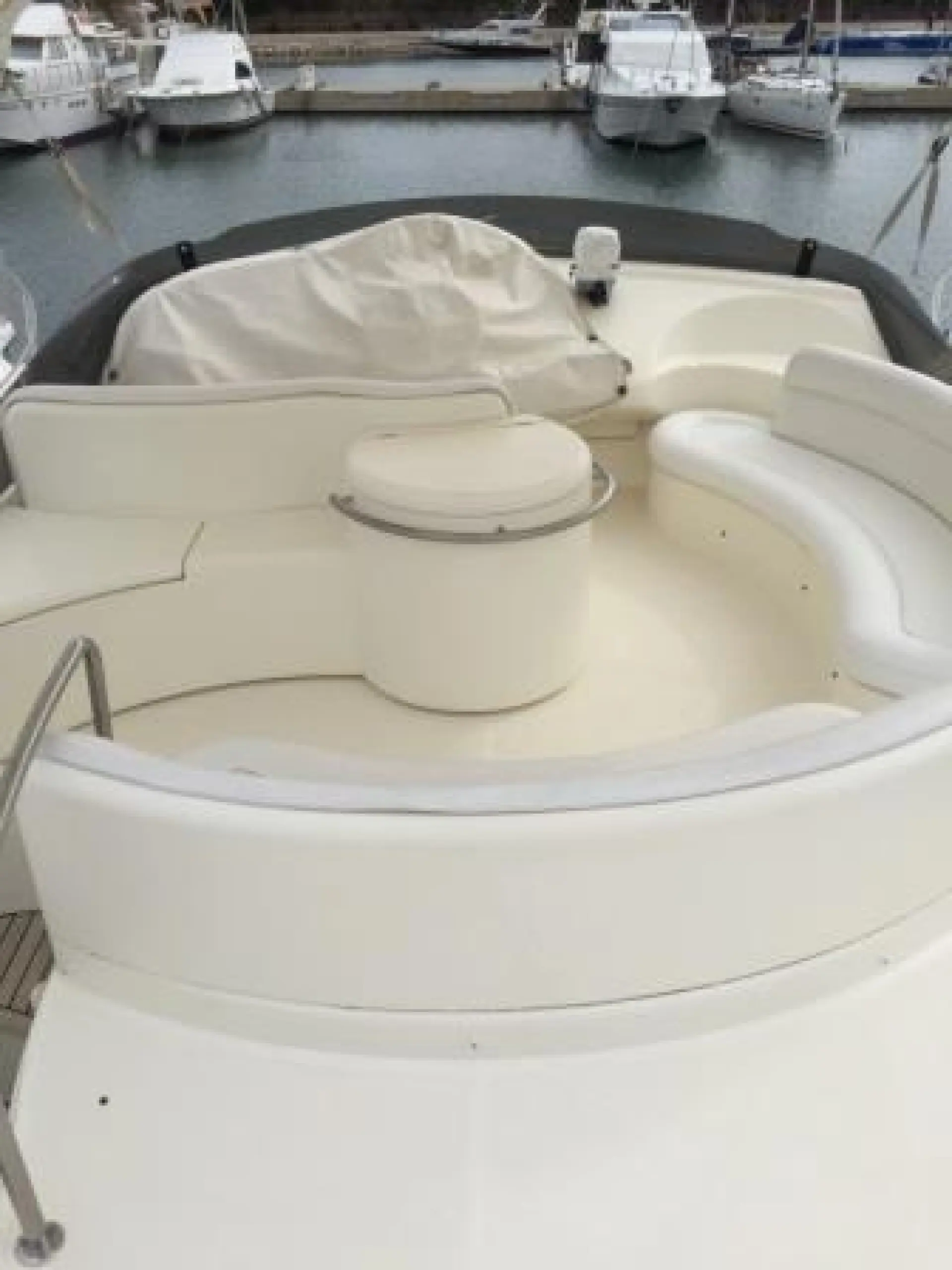 Azimut 46 — 42/42