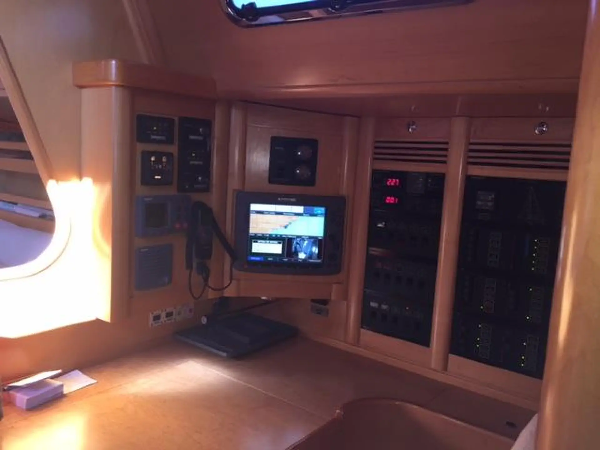 Puma Yacht Cubic 70 — 15/15