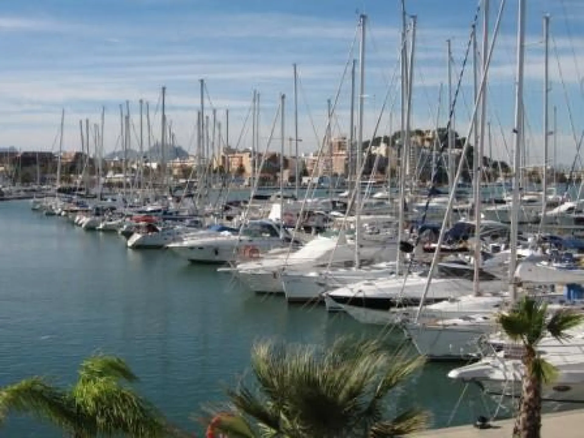 Marina de Denia 12m — 1/2