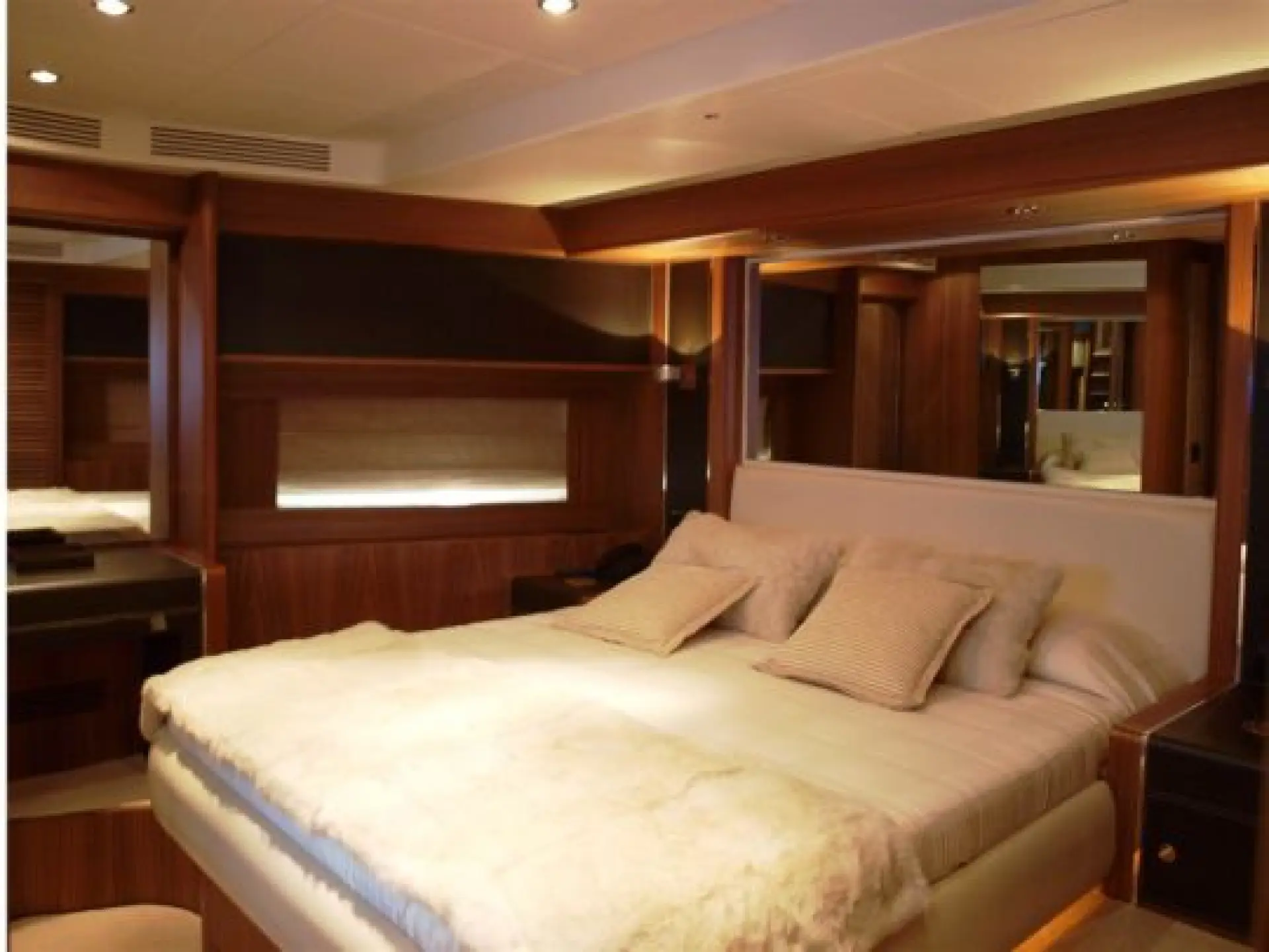 Riva Opera 85 — 6/7