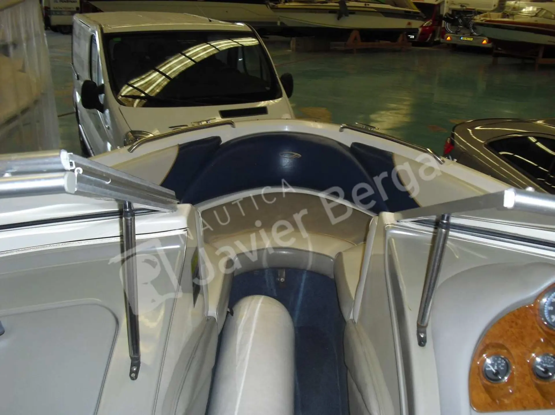 Maxum 1900sr 2 — 5/8