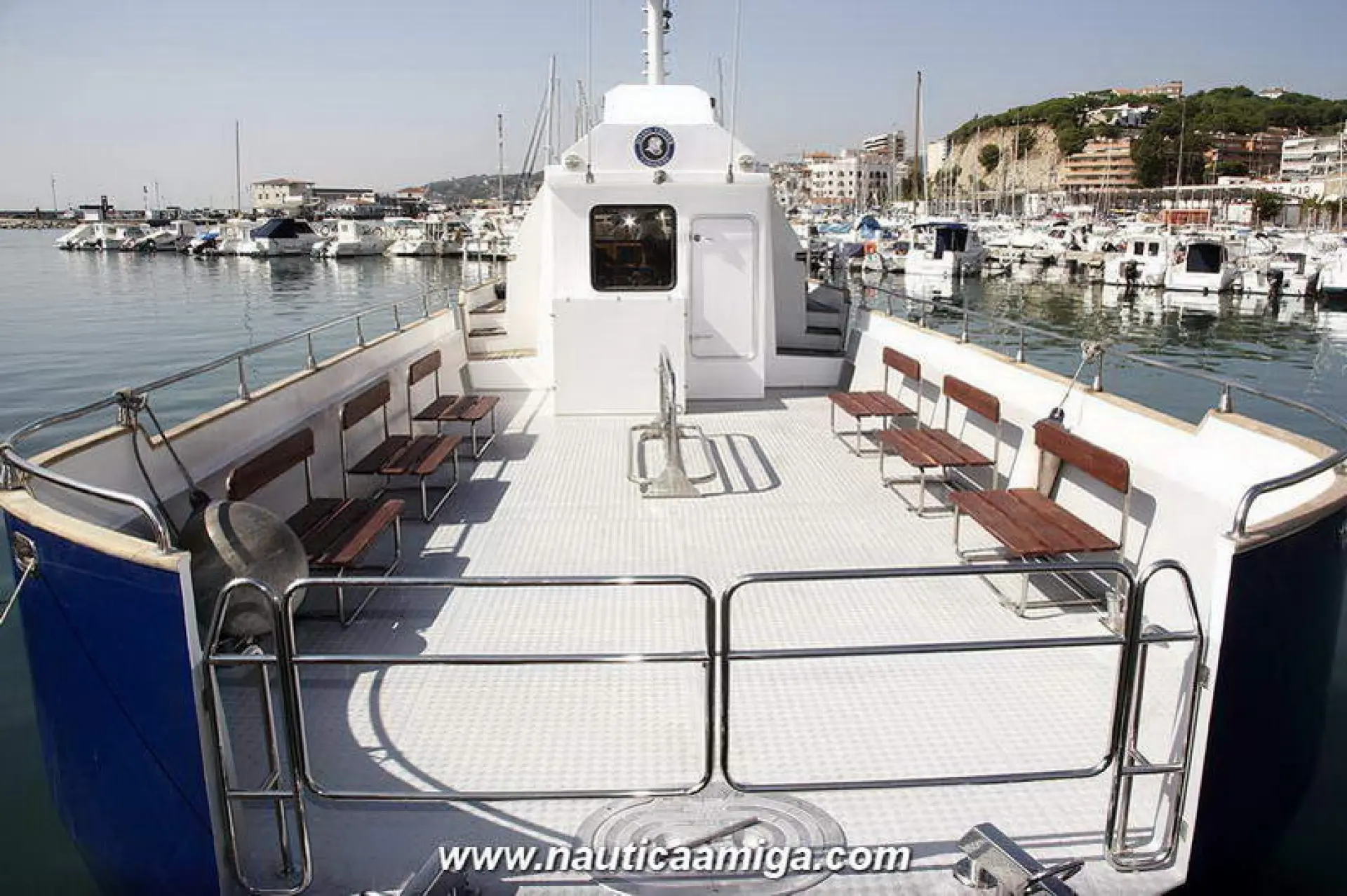 Barco de Poliéster — 3/5