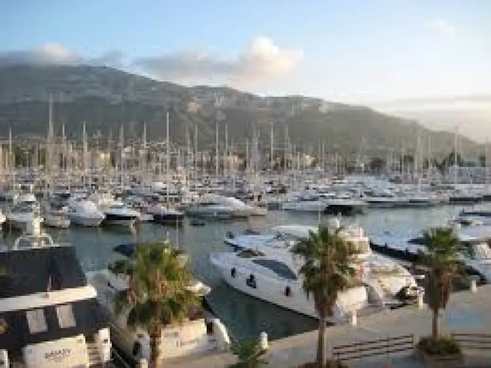 Marina de Denia 15m
