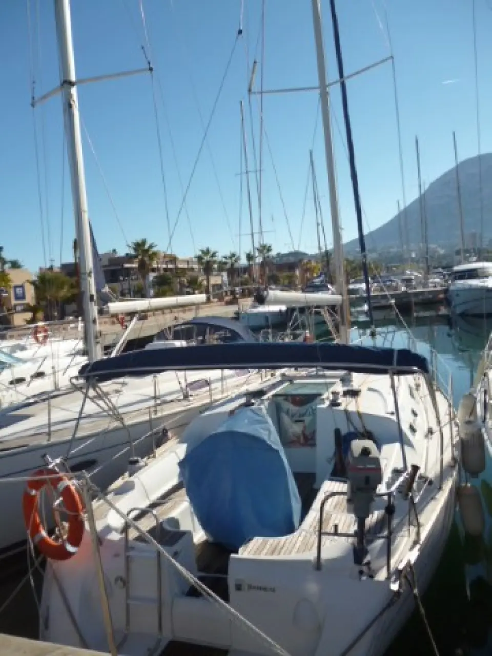 Sun Odyssey 37 · 2000