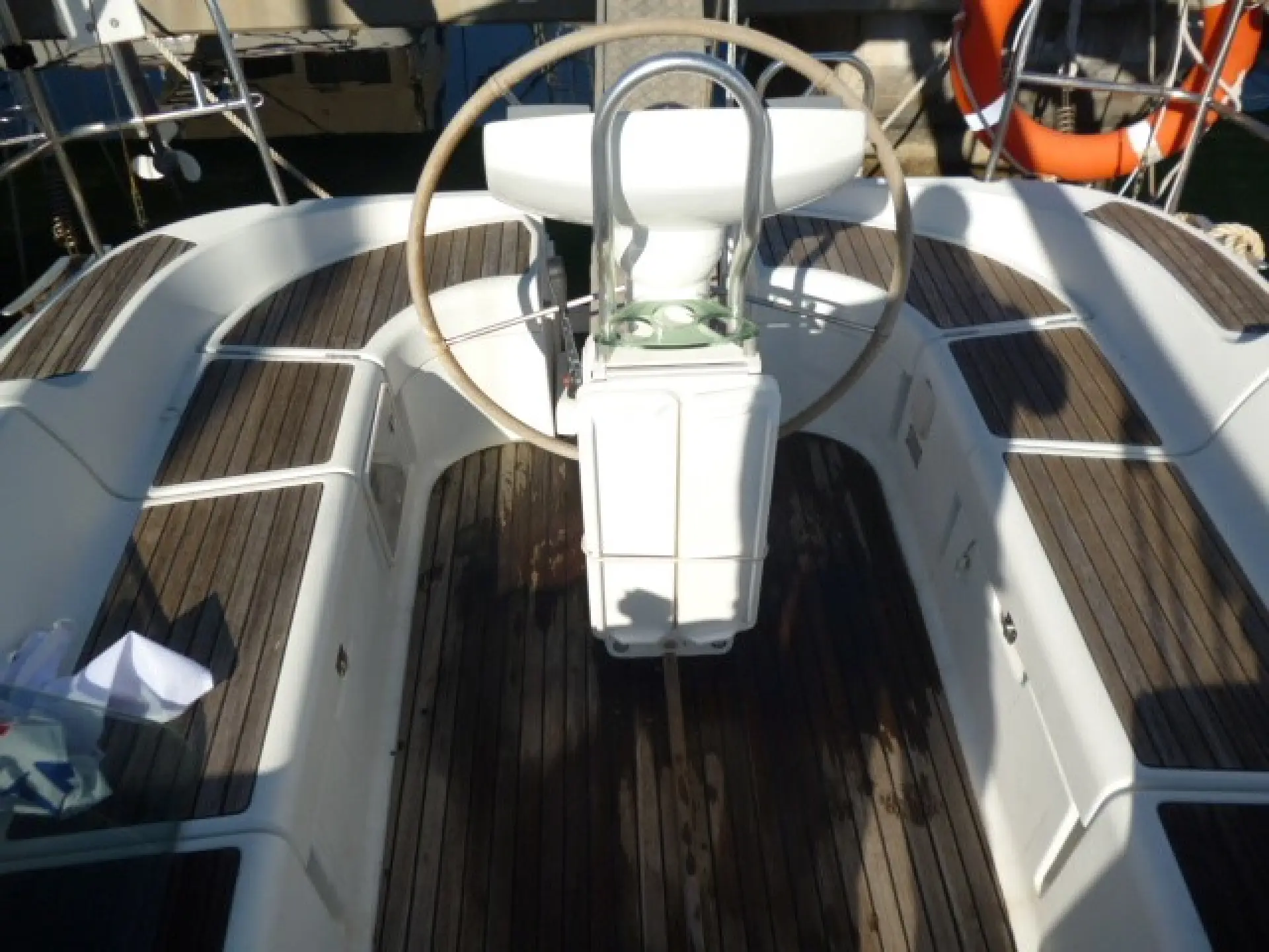 Sun Odyssey 37 — 2/9