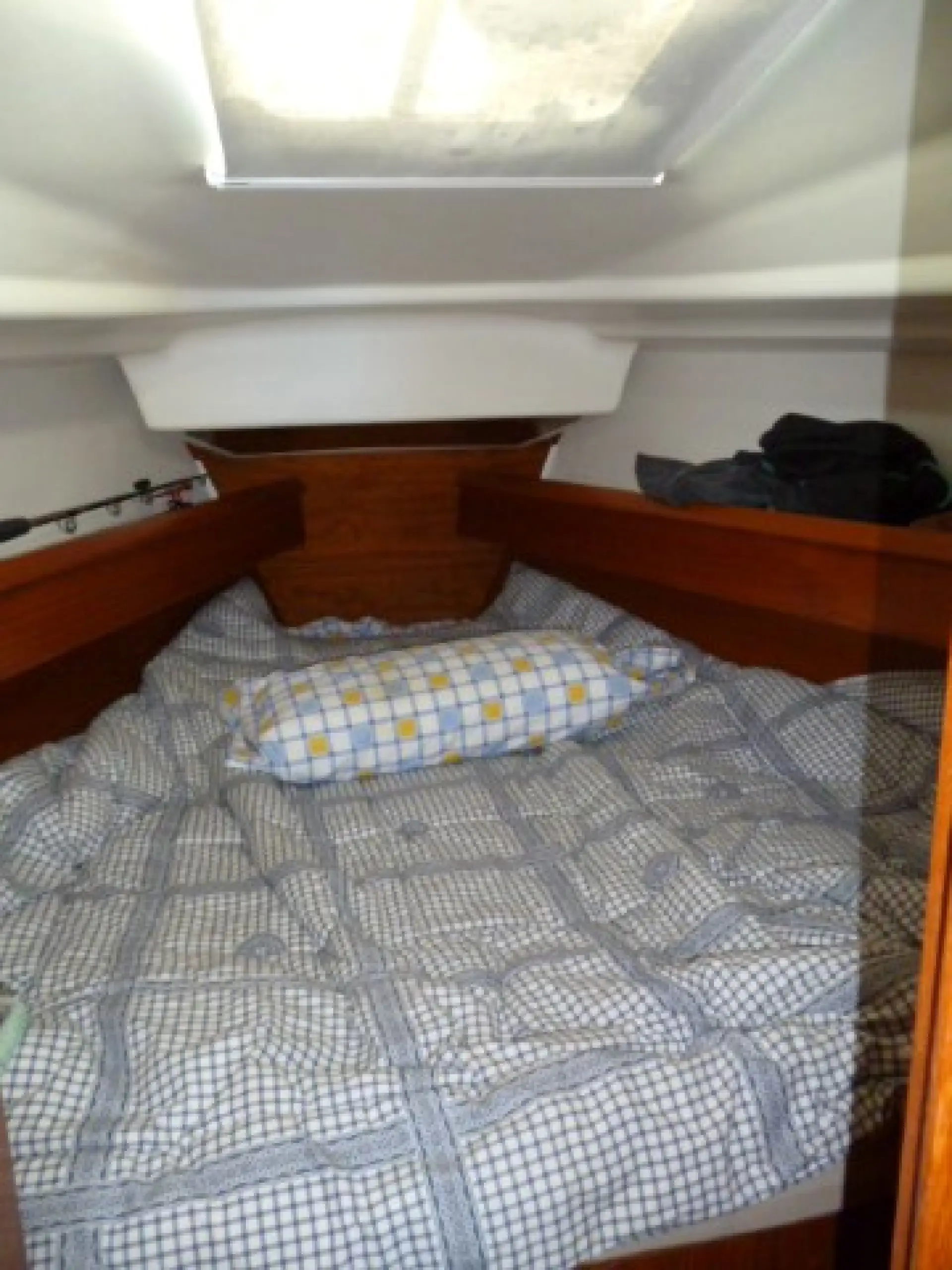 Sun Odyssey 37 — 4/9