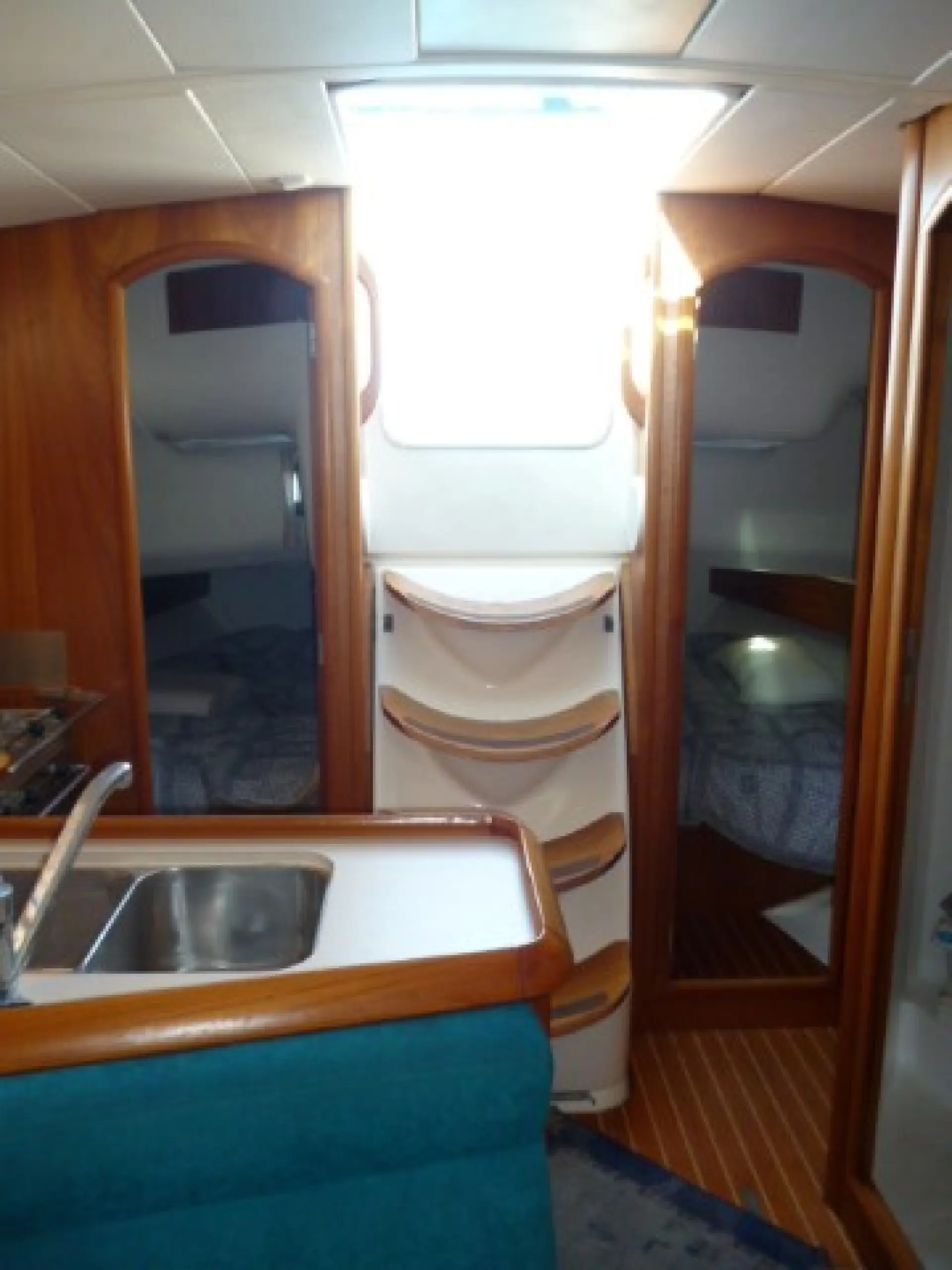Sun Odyssey 37 — 7/9