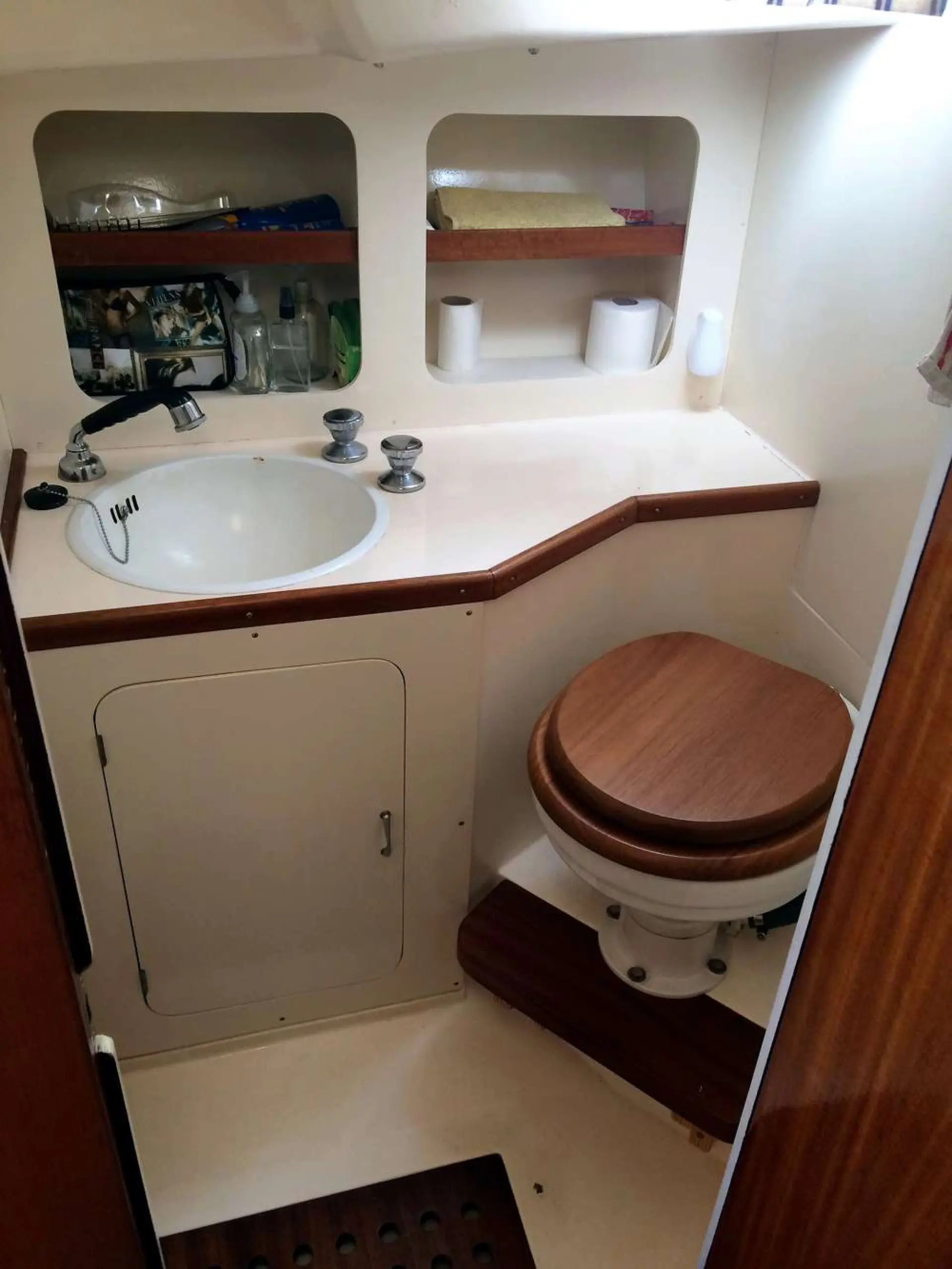 Shipmaster 850 — 10/11