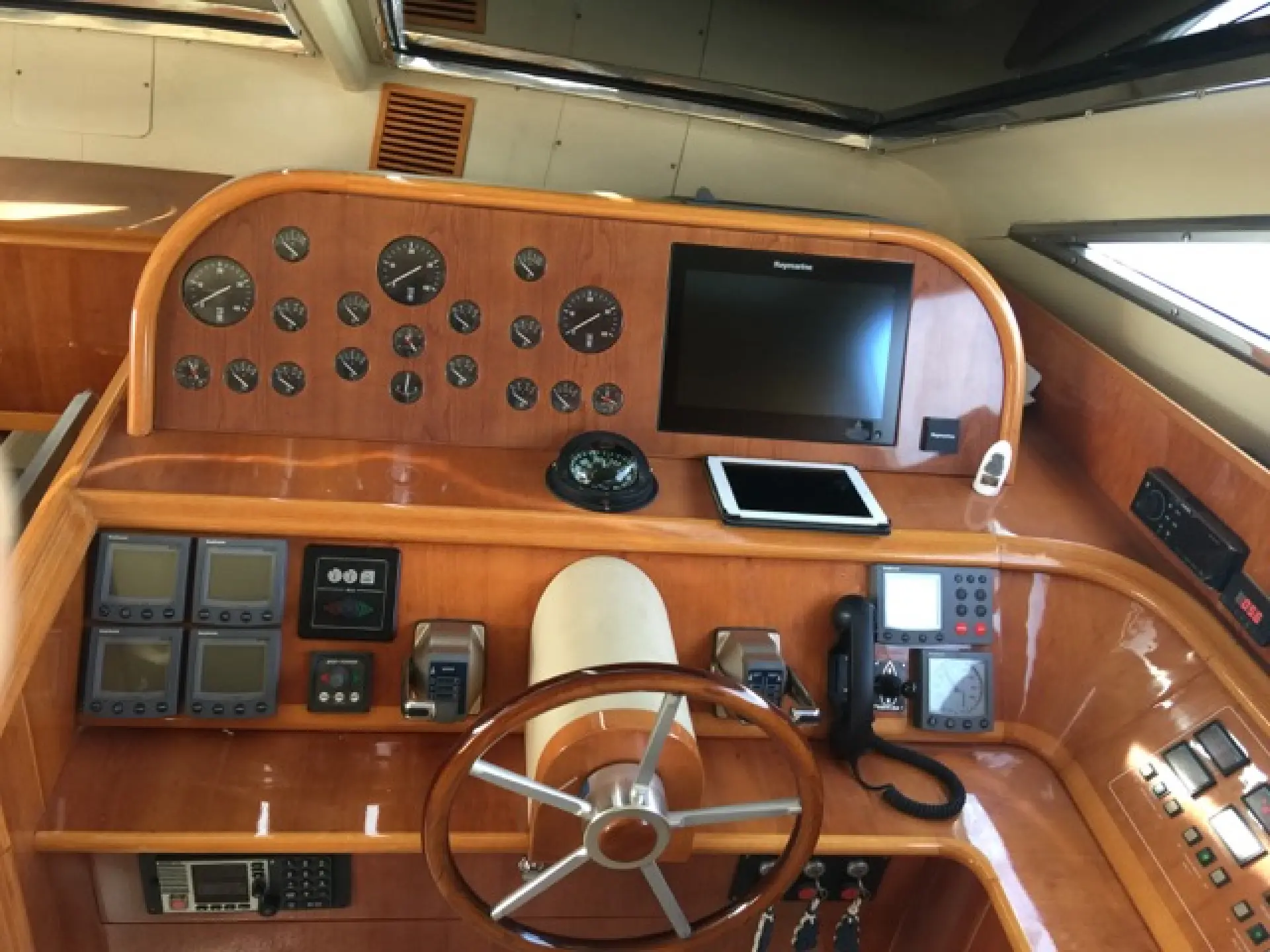 Astondoa 82 GLX - Milenium — 28/41