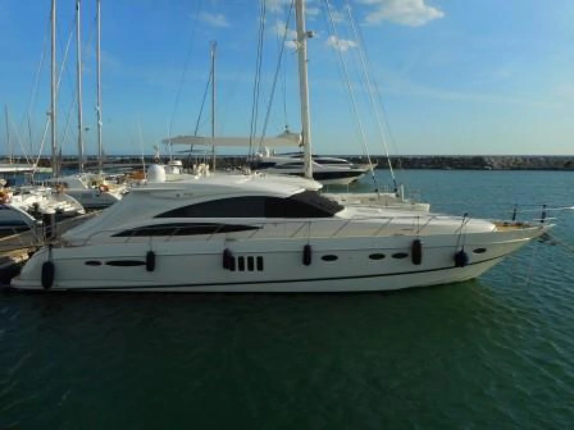Princess V70 — 1/19