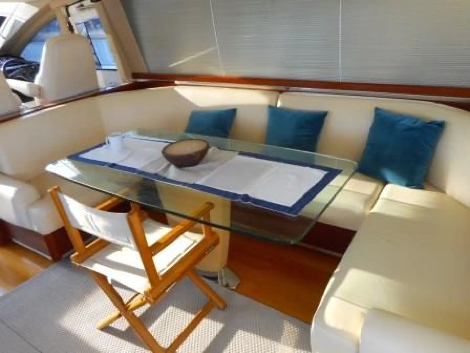 Princess V70 — 17/19