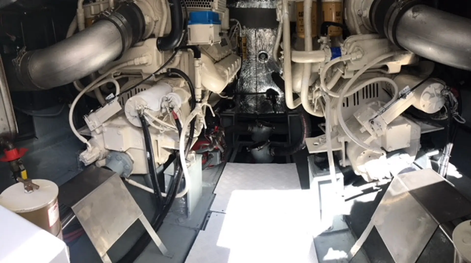 Azimut 46 — 17/25