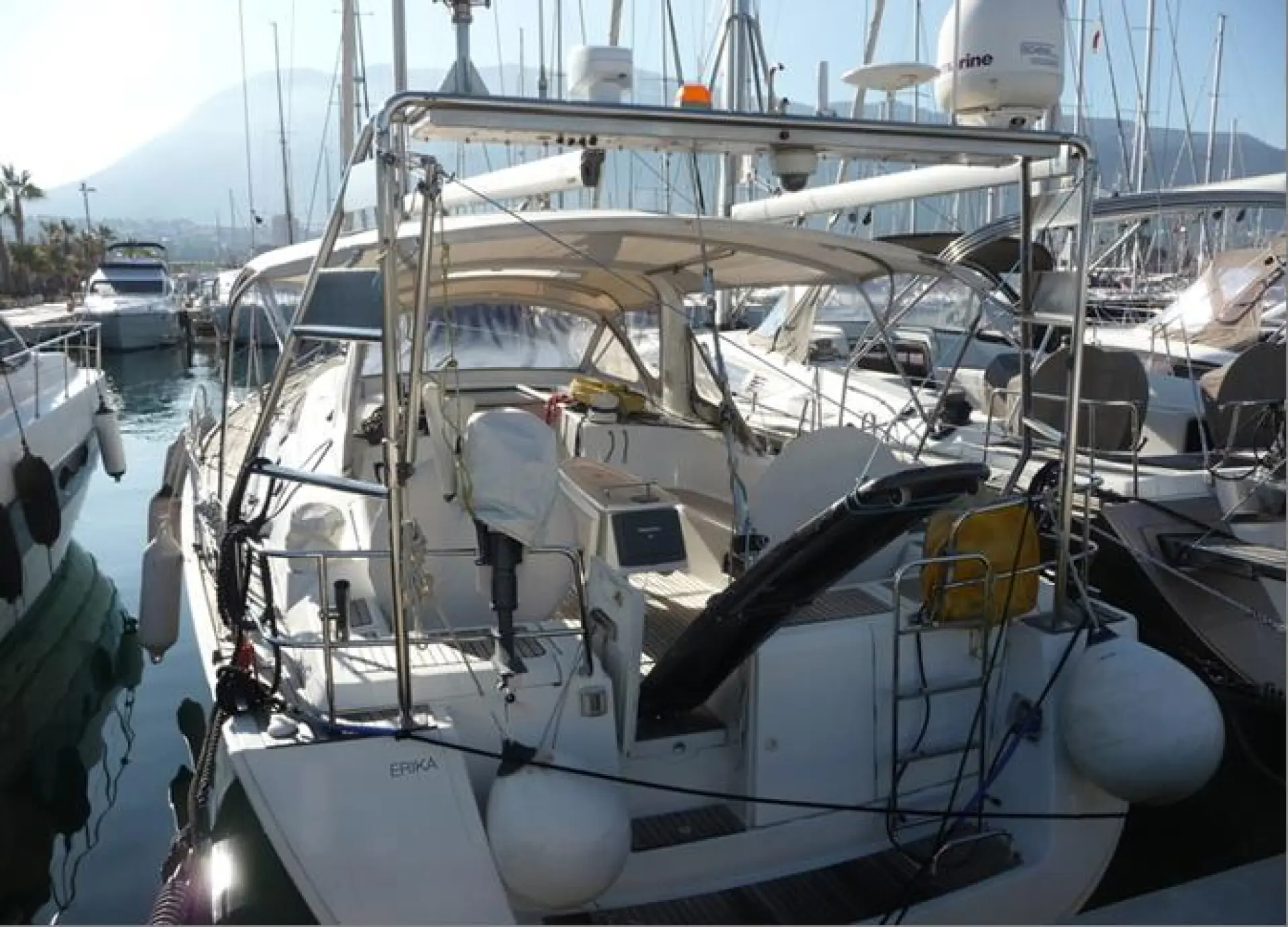 Beneteau Oceanis 50 Cruiser — 1/9
