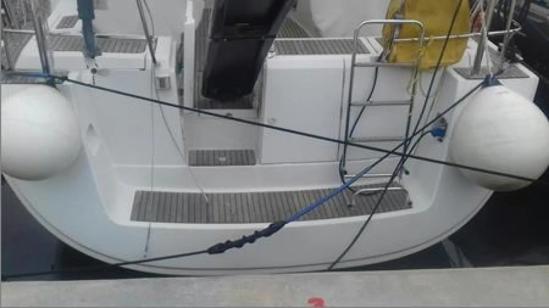 Beneteau Oceanis 50 Cruiser — 3/9