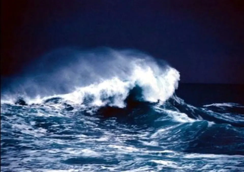 Olas asesinas