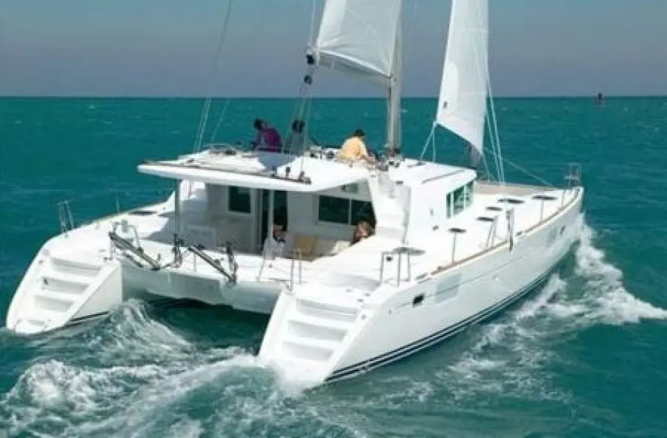 Ventajas de hacer un crucero en Catamarán