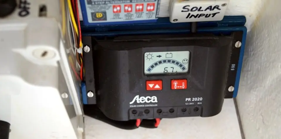 Reguladores para paneles solares