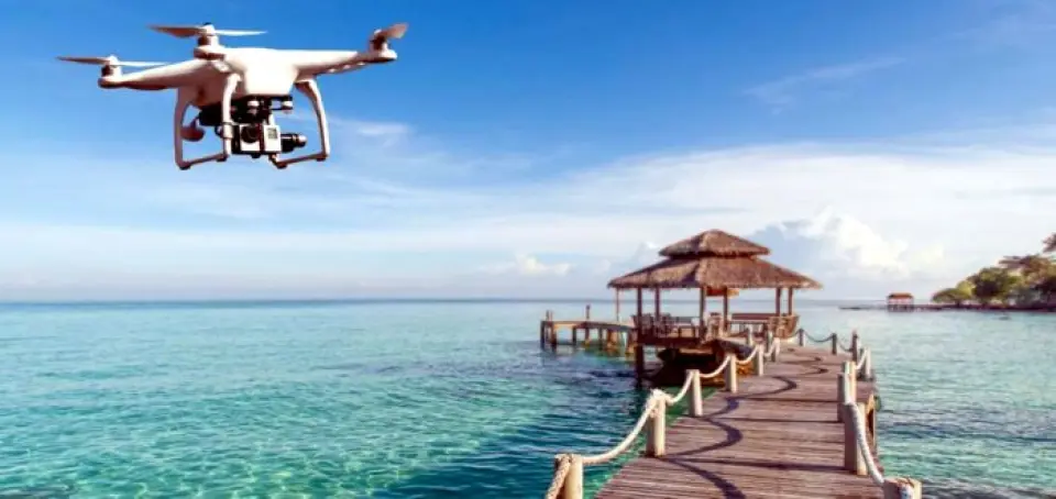 Drones a bordo