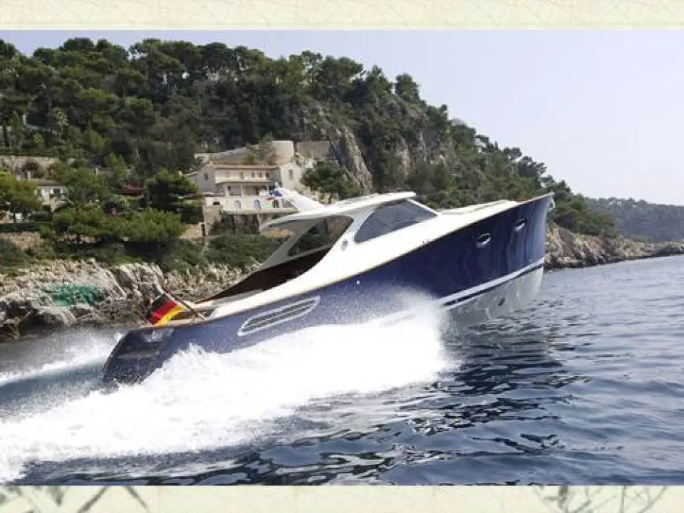Grand Azur 33 Classic · 2006