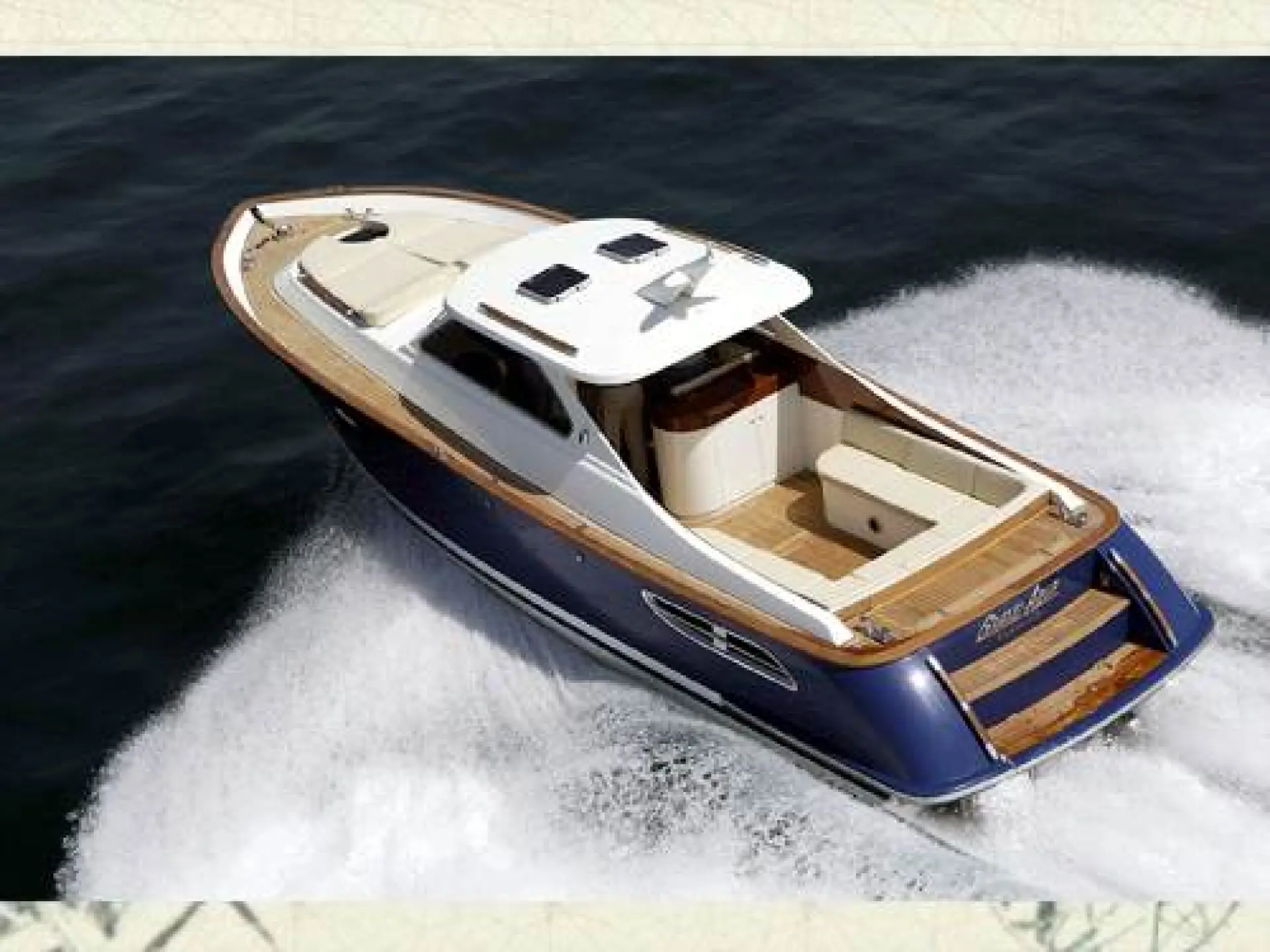 Grand Azur 33 Classic — 2/60