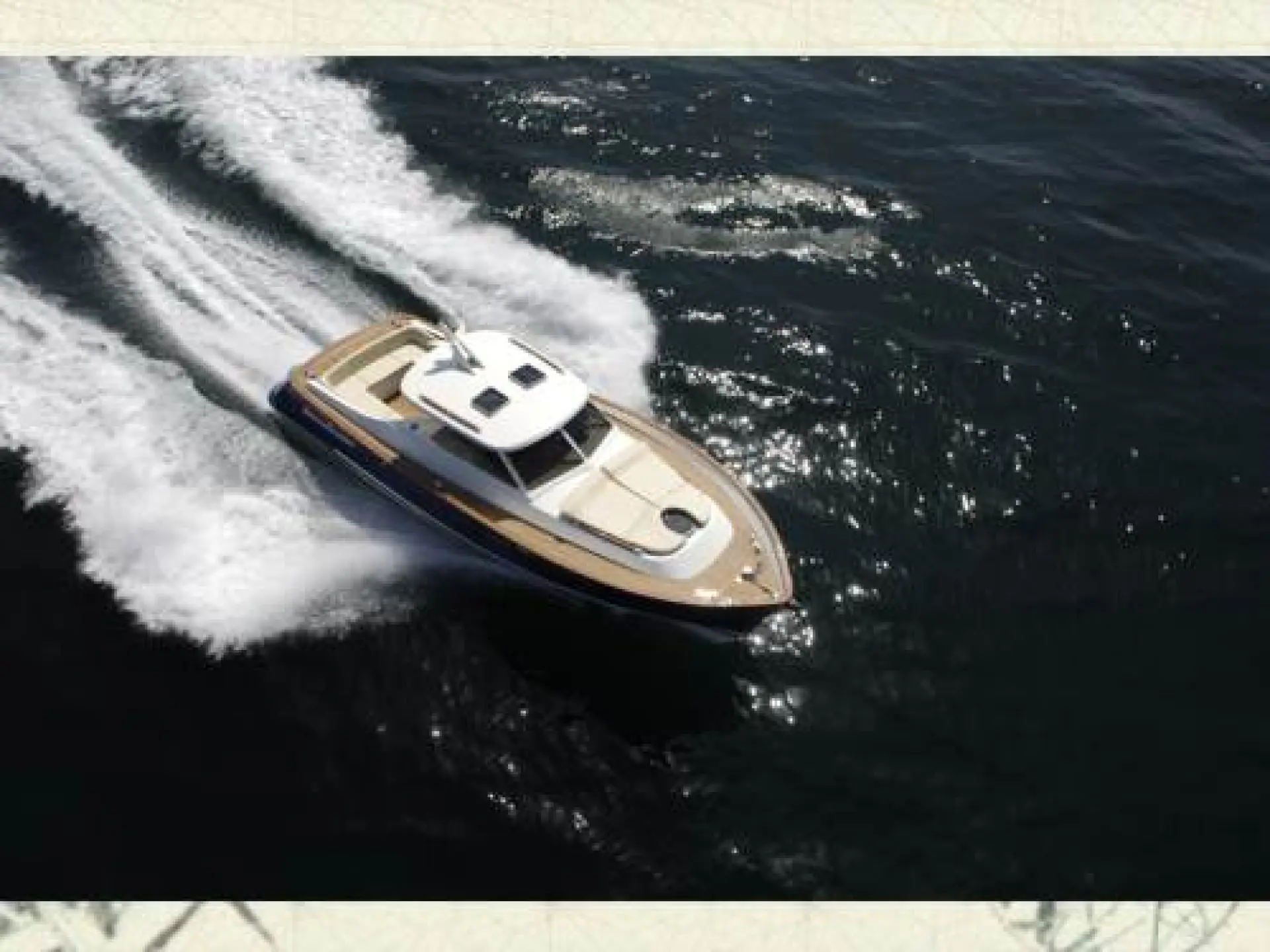 Grand Azur 33 Classic — 19/60