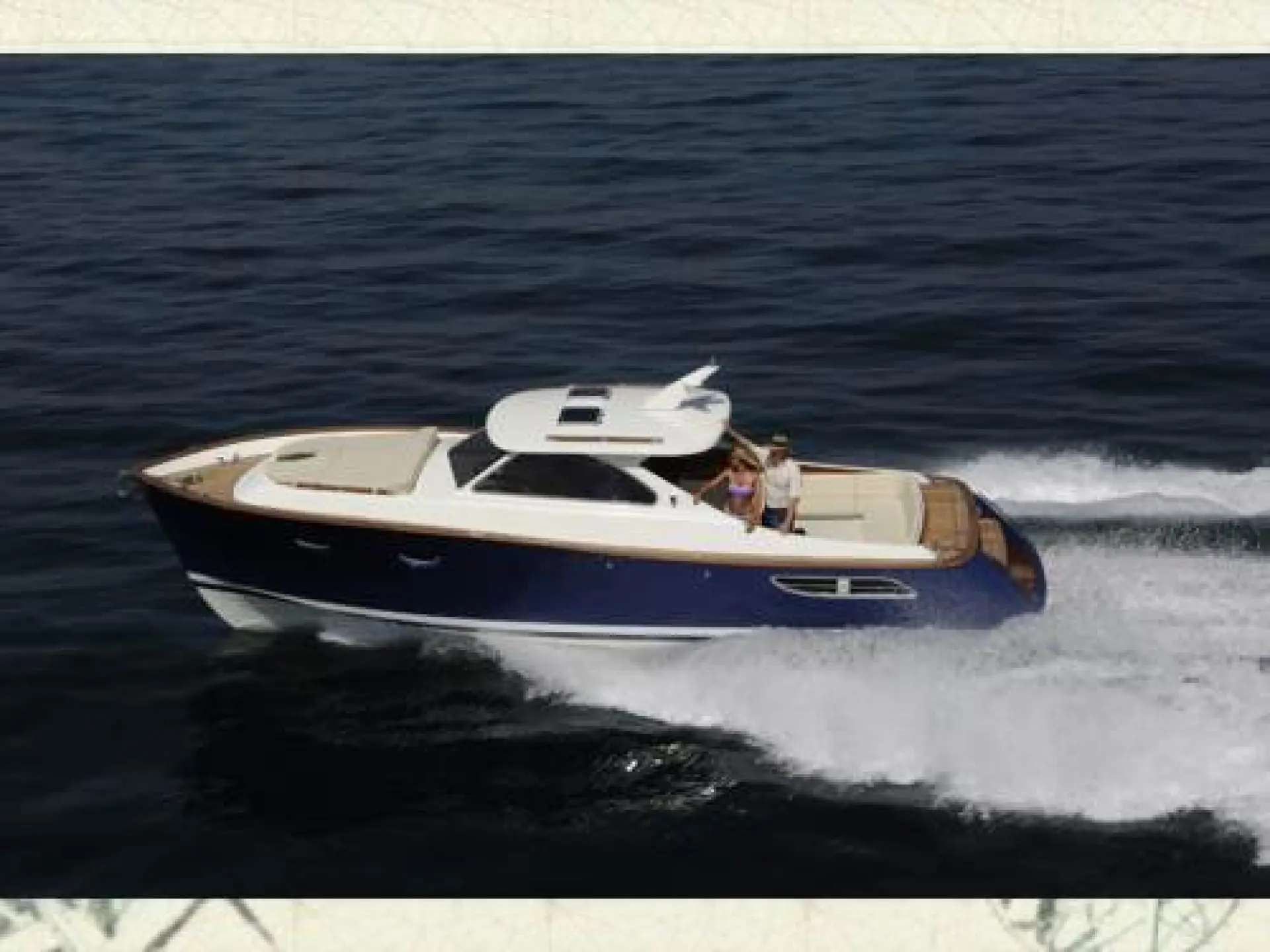 Grand Azur 33 Classic — 21/60