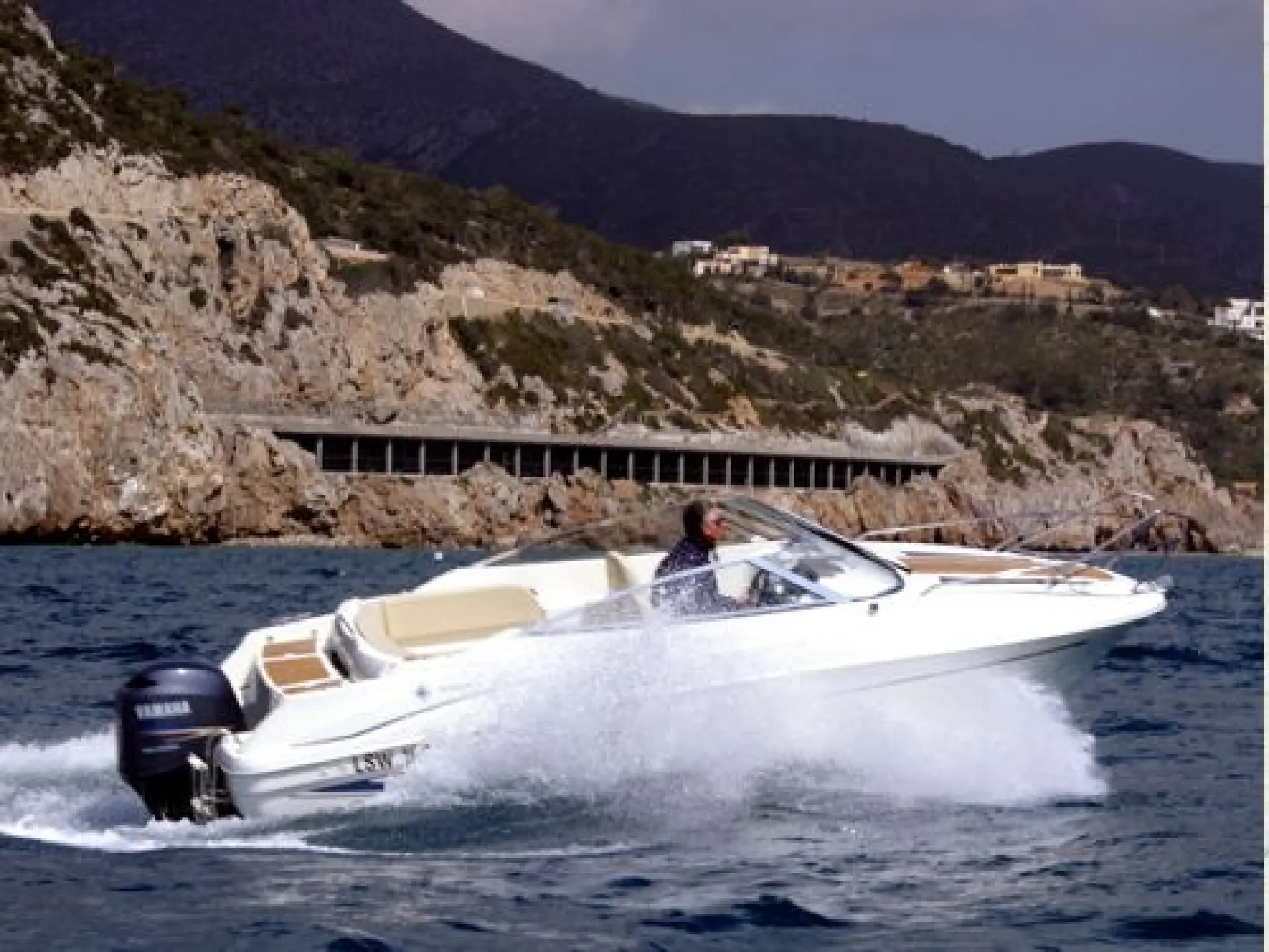 Cap Camarat 635 DC — 2/47