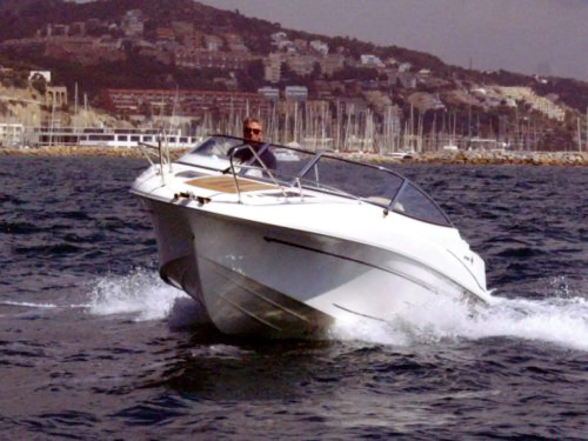 Cap Camarat 635 DC — 4/47