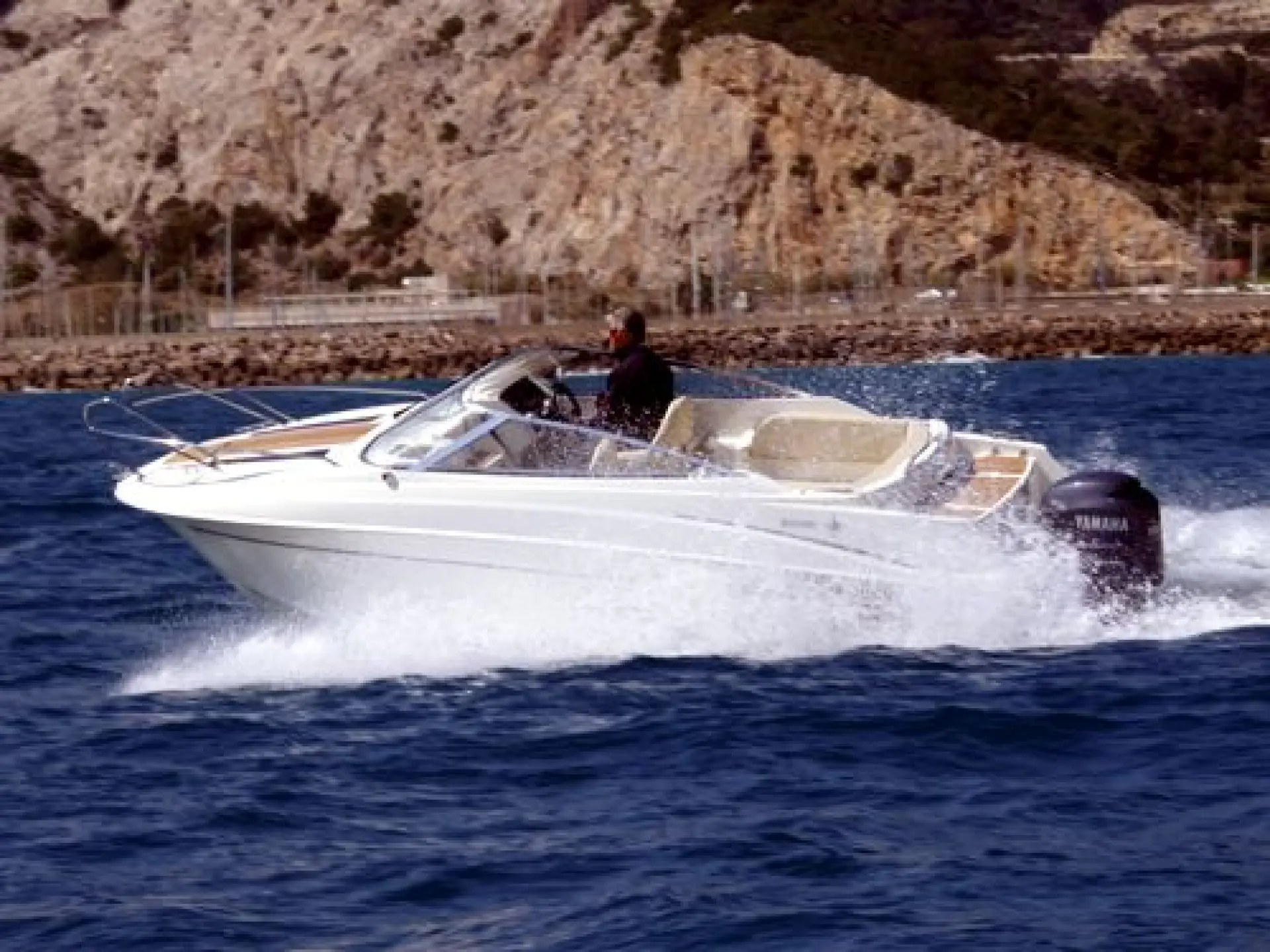 Cap Camarat 635 DC — 15/47