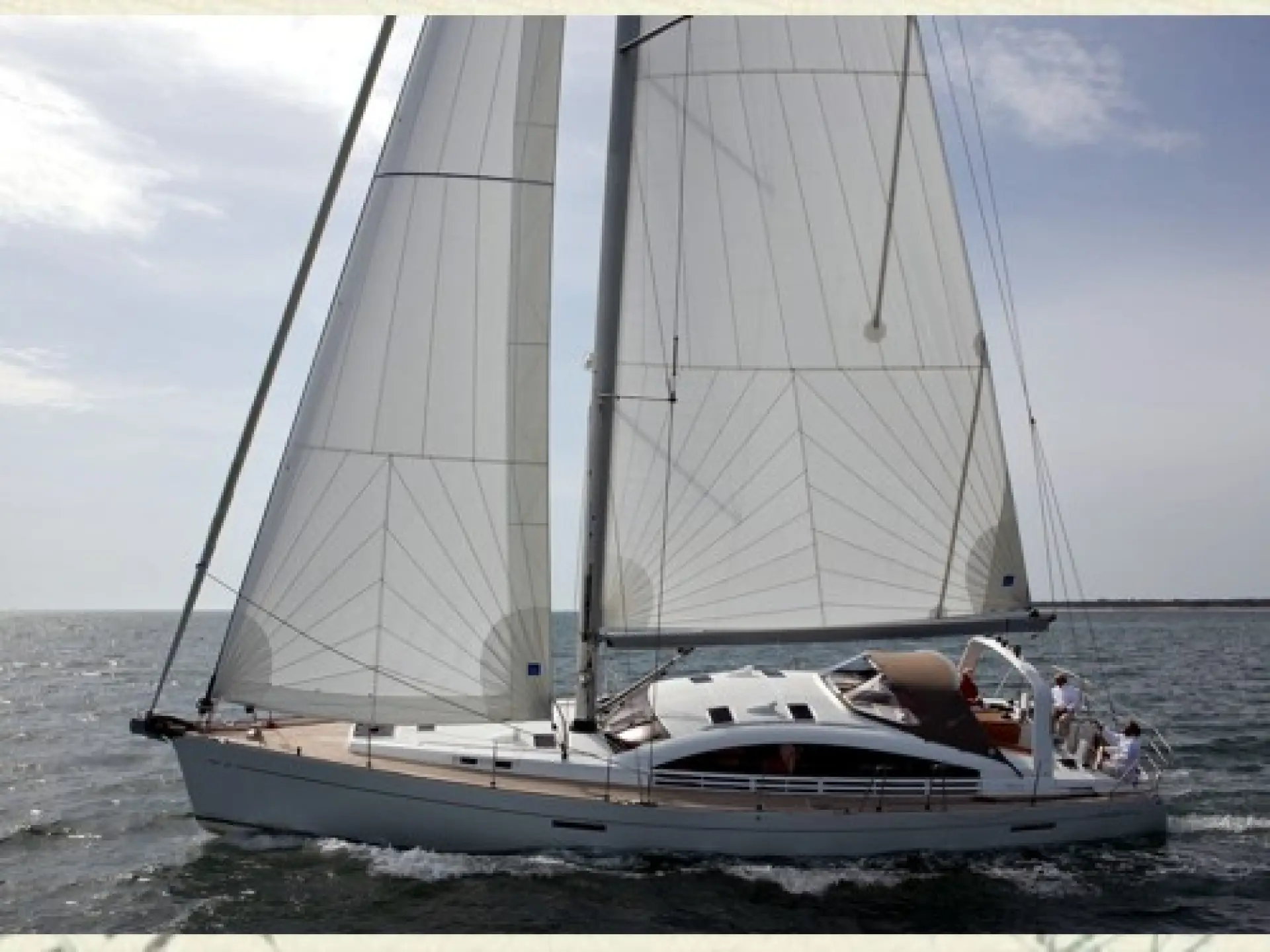 Wauquiez 55 Pilot Saloon — 4/19