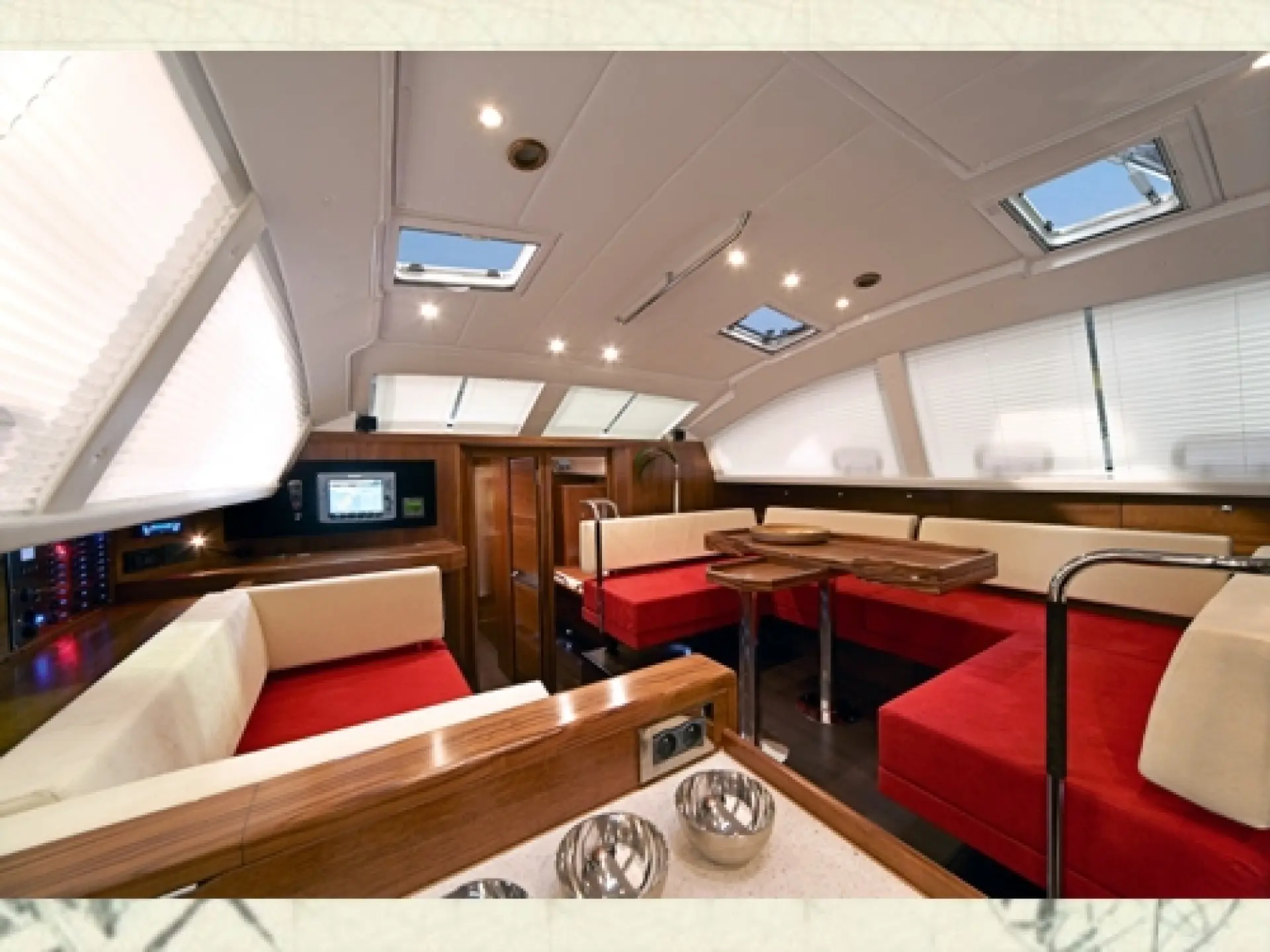 Wauquiez 55 Pilot Saloon — 9/19