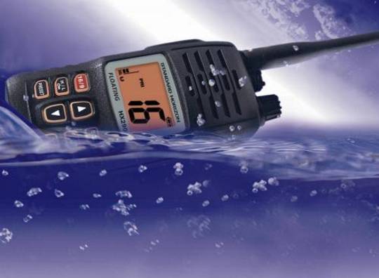 VHF Portátil HX-210 E